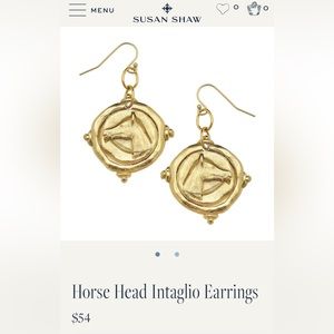 Susan Shaw NWT Horse head dangle earrings